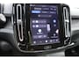 Volvo EX40 Single Motor Extended Range Plus 82 kWh | Trekhaak | Verwarmbare voorstoelen en stuurwiel | Premium audio by Harman Kardon | Keyless | Adaptieve cruise control Warmtepomp