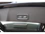 Volvo EX40 Single Motor Extended Range Plus 82 kWh | Trekhaak | Verwarmbare voorstoelen en stuurwiel | Premium audio by Harman Kardon | Keyless | Adaptieve cruise control Warmtepomp