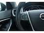 Volvo V40 T2 Nordic+ | Verwarmde voorstoelen | 16" lichtmetalen velgen | Cruise Control | Autonomous Emergency Braking | Electronic Climate Control |