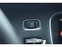 Volvo V40 T2 Nordic+ | Verwarmde voorstoelen | 16" lichtmetalen velgen | Cruise Control | Autonomous Emergency Braking | Electronic Climate Control |