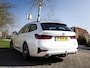 BMW 3-Serie Touring M-Sport 2e eig. & Keurig-Onderh. BOVAG Garantie. NL-Auto