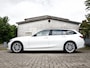 BMW 3-Serie Touring 320i Business Edition 1e-Eig. & Dealer-Onderh. BOVAG-Garantie. NL-Auto.