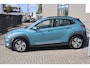 Hyundai Kona Electric EV Comfort 64 kWh SOH 100% Nederlandse auto/Apple carplay/Adaptieve cruise control/Achteruitrijcamera/Parkeersensoren/Navigatie/DAB