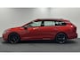Volkswagen Golf Variant 1.0 TSI Life Business TREKHAAK CARPLAY NAVI ADAPTIEF CRUISE.