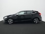 Volvo V40 T3 Polar+ Sport | Panoramadak | Standkachel | Harman/Kardon | Volvo On Call | Camera | Nubuck-Leder | LED | R-Design