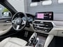BMW 5-Serie Touring 530i High Executive Edition M-Sport | Panoramadak | Harmon Kardon | Head-up | 360* Camera |
