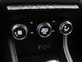Renault Captur E-Tech Plug-in Hybrid 160pk Intens | Trekhaak | Dealer onderhouden | Camera | Climate control | 18" Lichtmetaal |