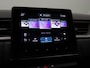 Renault Captur E-Tech Plug-in Hybrid 160pk Intens | Trekhaak | Dealer onderhouden | Camera | Climate control | 18" Lichtmetaal |