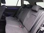 Volkswagen Golf Variant 1.5 eTSI Style 130PK DSG Trekhaak, Side Assist, Parkeersensoren voor en achter, Navi, Adaptieve Cruise Control, Memorystoel, 17" LM Velgen