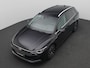 Volkswagen Golf Variant 1.5 eTSI Style 130PK DSG Trekhaak, Side Assist, Parkeersensoren voor en achter, Navi, Adaptieve Cruise Control, Memorystoel, 17" LM Velgen