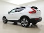 Volvo XC40 B4 211pk Plus Dark / 20'' / 360 Camera / Trekhaak / Pixel Koplampen / Panoramadak / Nubuck / El. Stoelen / Harman&Kardon Audio / Noodreservewiel / ACC / BLIS / Stoel + Stuurw. Verwarming /