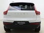 Volvo XC40 B4 211pk Plus Dark / 20'' / 360 Camera / Trekhaak / Pixel Koplampen / Panoramadak / Nubuck / El. Stoelen / Harman&Kardon Audio / Noodreservewiel / ACC / BLIS / Stoel + Stuurw. Verwarming /