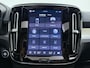 Volvo XC40 B4 211pk Plus Dark / 20'' / 360 Camera / Trekhaak / Pixel Koplampen / Panoramadak / Nubuck / El. Stoelen / Harman&Kardon Audio / Noodreservewiel / ACC / BLIS / Stoel + Stuurw. Verwarming /