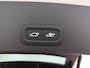 Volvo XC40 B4 211pk Plus Dark / 20'' / 360 Camera / Trekhaak / Pixel Koplampen / Panoramadak / Nubuck / El. Stoelen / Harman&Kardon Audio / Noodreservewiel / ACC / BLIS / Stoel + Stuurw. Verwarming /