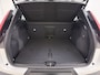 Volvo XC40 B4 211pk Plus Dark / 20'' / 360 Camera / Trekhaak / Pixel Koplampen / Panoramadak / Nubuck / El. Stoelen / Harman&Kardon Audio / Noodreservewiel / ACC / BLIS / Stoel + Stuurw. Verwarming /