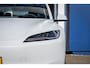 Tesla Model 3 RWD 60 kWh | Cruise control adaptief | Panoramadak | Led koplampen | Dodehoek detectie | Stoel/stuur verwarming | Parkeersensoren Voor/Achter | Achteruitrijcamera | Cruise control adaptief met Stop&Go | Dodehoek detectie | LED koplampen