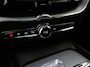 Volvo XC60 T6 Recharge AWD Ultimate Dark | Luchtvering | Bowers & Wilkins | Head-Up | 360° | Panoramadak | Trekhaak | Adaptive Cruise | BLIS | 21"