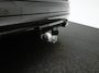Volvo XC60 T6 Recharge AWD Ultimate Dark | Luchtvering | Bowers & Wilkins | Head-Up | 360° | Panoramadak | Trekhaak | Adaptive Cruise | BLIS | 21"