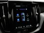 Volvo XC60 T6 Recharge AWD Ultimate Dark | Luchtvering | Bowers & Wilkins | Head-Up | 360° | Panoramadak | Trekhaak | Adaptive Cruise | BLIS | 21"