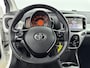 Toyota Aygo 1.0 VVT-i x-play | Dealer onderhouden | Navigatie | Airco | Achteruitrijcamera | Bluetooth |