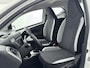 Toyota Aygo 1.0 VVT-i x-play | Dealer onderhouden | Navigatie | Airco | Achteruitrijcamera | Bluetooth |