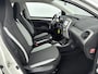 Toyota Aygo 1.0 VVT-i x-play | Dealer onderhouden | Navigatie | Airco | Achteruitrijcamera | Bluetooth |