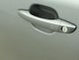 Peugeot e-2008 EV 54 kWh 156pk GT Automaat | 3 Fase | Navigatie | Camera | Leder/Alcantara | Stoel elektrisch+verwarmd+massage | Full Led koplampen | Parkeersensoren v+a | Keyless | Adaptieve Cruise Control | Dodehoeksensor | DAB+ radio | Apple Carplay / Android Auto | Donker getint glas | 17" lichtmetalen velgen |