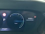 Peugeot e-2008 EV 54 kWh 156pk GT Automaat | 3 Fase | Navigatie | Camera | Leder/Alcantara | Stoel elektrisch+verwarmd+massage | Full Led koplampen | Parkeersensoren v+a | Keyless | Adaptieve Cruise Control | Dodehoeksensor | DAB+ radio | Apple Carplay / Android Auto | Donker getint glas | 17" lichtmetalen velgen |
