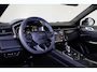 Lynk & Co 01 1.5 Black Edition - Panorama/schuifdak - Adaptieve Cruise control met stuurovername - 360º Camera - Infinity Audio by Harman/Kardon - BLIS - Stoelverwarming voor - Adaptieve LED koplampen - Geïntegreerde dashcam voor - Elektr. bedienb. achterklep - Draadloze Apple Carplay & Android Auto - Keyless Entry & drive - 20' LMV