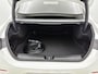 Mercedes-Benz CLA 200 AMG Nightpakket 58 kWh | Panoramadak | Alarm | Sfeerverlichting | Keyless Go | CarPlay | Stoelverwarming | Parkeerpakket met Camera | Sfeerverlichting | Stoelverwarming | Sportstoelen | Adaptieve cruisecontrol |
