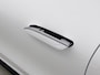 Mercedes-Benz CLA 200 AMG Nightpakket 58 kWh | Panoramadak | Alarm | Sfeerverlichting | Keyless Go | CarPlay | Stoelverwarming | Parkeerpakket met Camera | Sfeerverlichting | Stoelverwarming | Sportstoelen | Adaptieve cruisecontrol |