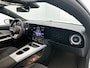 Mercedes-Benz CLA 200 AMG Nightpakket 58 kWh | Panoramadak | Alarm | Sfeerverlichting | Keyless Go | CarPlay | Stoelverwarming | Parkeerpakket met Camera | Sfeerverlichting | Stoelverwarming | Sportstoelen | Adaptieve cruisecontrol |