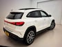 Mercedes-Benz EQA 250 Business Solution AMG 67 kWh | Elektrisch glazen panorama-dak | Voorstoelen verwarmd | Keyless | Achteruitrijcamera | AMG-styling | Achteruitrijcamera | Elektrisch glazen panorama-dak