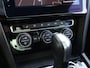 Volkswagen Passat 1.5 TSI Elegance Business R 150 pk DSG | R-Line | Dealer onderhouden | Trekhaak | Panoramadak | Alcantara/Leder | Navigatie | Camera | Cruise control | LED Matrix |