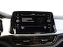 Volkswagen T-Roc 1.5 TSI Life 150pk DSG | LED | Navi via App-Connect | Achteruitrijcamera | Stoelverwarming | Climate control | Cruise control |