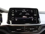 Volkswagen T-Roc 1.5 TSI Life 150pk DSG | LED | Navi via App-Connect | Achteruitrijcamera | Stoelverwarming | Climate control | Cruise control |