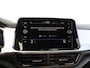 Volkswagen T-Roc 1.5 TSI Life 150pk DSG | LED | Navi via App-Connect | Achteruitrijcamera | Stoelverwarming | Climate control | Cruise control |