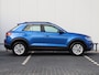 Volkswagen T-Roc 1.5 TSI Life 150pk DSG | LED | Navi via App-Connect | Achteruitrijcamera | Stoelverwarming | Climate control | Cruise control |