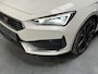 CUPRA Leon Sportstourer 1.4 e-Hybrid VZ Performance / AUTOMAAT/ 245 PK/ PANO/ ACC/ PARK.SENSOREN/ STUURVERWARM./ KEYLESS/ RIJ-MODI/ DIGITAL DASH/ DODEHOEK/ NAVI/ DAB/ CLIMA/ LED/ 19'' LMV