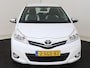 Toyota Yaris 1.0 VVT-i Trend | Dealer onderhouden | Climate Control | Achteruitrijcamera | Bluetooth | Elektrische ramen voor | elektrisch verstelbare buitenspiegels |