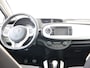 Toyota Yaris 1.0 VVT-i Trend | Dealer onderhouden | Climate Control | Achteruitrijcamera | Bluetooth | Elektrische ramen voor | elektrisch verstelbare buitenspiegels |