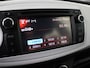 Toyota Yaris 1.0 VVT-i Trend | Dealer onderhouden | Climate Control | Achteruitrijcamera | Bluetooth | Elektrische ramen voor | elektrisch verstelbare buitenspiegels |