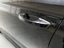 Skoda Kamiq 1.0 TSI Monte Carlo / PANO/ 4.700 KM!/ SMARTLINK/ PARK.SENSOR.V+A/ CAMERA/ CRUISE/ STUUR+STOELVERWARM./ KEYLESS/ RIJ-MODI/ DIGITAL DASH/ DAB/ CLIMA/ LED/ 17'' LMV
