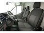 Ford E-Transit L3H2 68 kWh 184PK | Snelladen | SOH 94% | 360° Camera | Clima | Carplay | 3 Zits | Navi | Parkeersens.