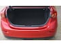 Mazda 3 2.0 120pk GT-M *Black Optik* Leder HUD BOSE LED Stoelverwarming Keyless *Soul Red Pearl* NL auto!