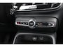Volvo XC40 T4 211PK Automaat Plug-in hybrid Core Bright | Org. NL | Trekhaak | Camera | DAB Audio | El. Achterklep | PDC V+A | Keyless |
