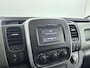 Renault Trafic 1.6 dCi 120 Pk T29 L2H1 Luxe | Navigatie | Airco | Cruise control | Parkeersensor achter | Zijschuifdeur Rechts | Trekhaak | Passagiersbank | Mistlampen Voor | Betimmering Laadruimte |