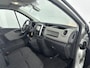 Renault Trafic 1.6 dCi 120 Pk T29 L2H1 Luxe | Navigatie | Airco | Cruise control | Parkeersensor achter | Zijschuifdeur Rechts | Trekhaak | Passagiersbank | Mistlampen Voor | Betimmering Laadruimte |
