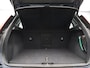 Volvo XC40 2.0 B4 Plus Dark / Trekhaak / Pan. dak / Harman Kardon / Privacy Glass / Elektr. bedienbare stoelen / Stoel+stuurwielverwarming