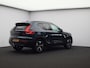 Volvo XC40 2.0 B4 Plus Dark / Trekhaak / Pan. dak / Harman Kardon / Privacy Glass / Elektr. bedienbare stoelen / Stoel+stuurwielverwarming